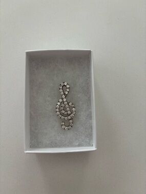 Crystal Treble Clef Pendant Silver 925